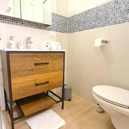 Studio Cosy Pour 3 Avec Terrasse Proche Du Lac Annecy Exterior photo